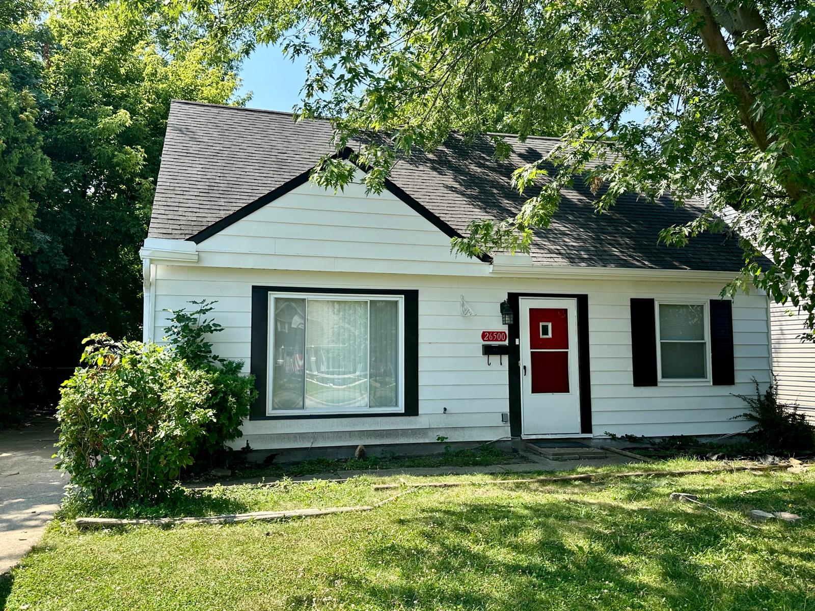 Property main image